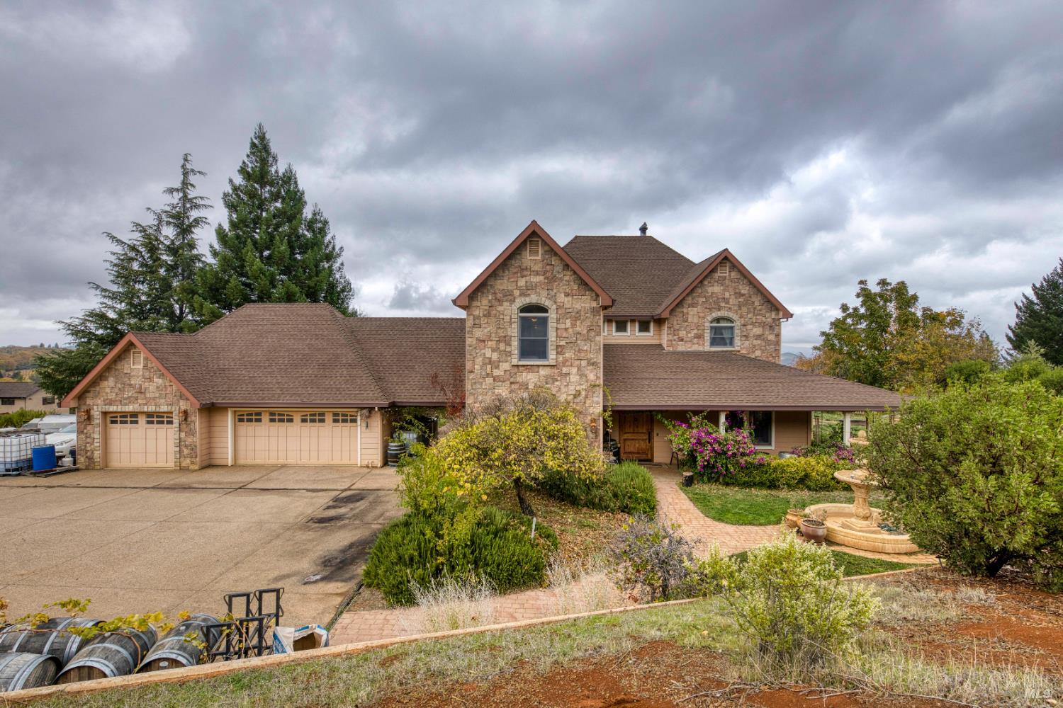 Detail Gallery Image 62 of 87 For 8664 Seigler Springs North Rd, Kelseyville,  CA 95451 - 5 Beds | 5/2 Baths