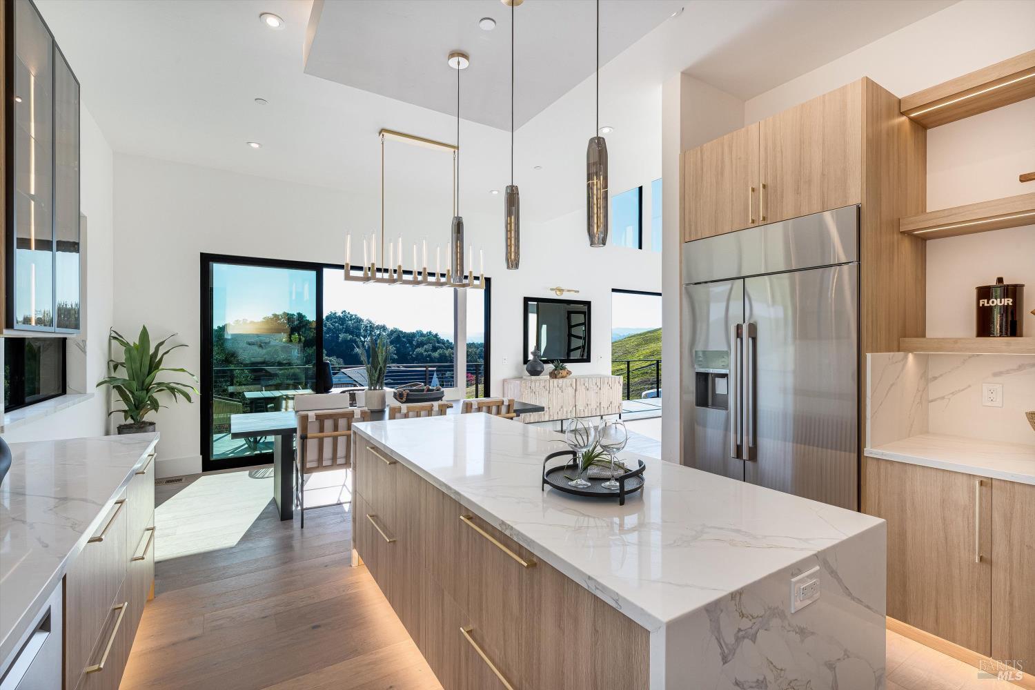 Detail Gallery Image 43 of 99 For 1580 Clear Ridge Dr, Healdsburg,  CA 95448 - 4 Beds | 4/1 Baths