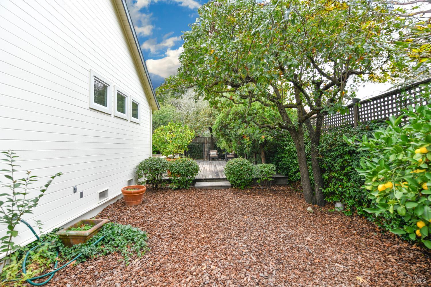 Detail Gallery Image 37 of 44 For 928 Hunt Ave, Saint Helena,  CA 94574 - 3 Beds | 2/1 Baths