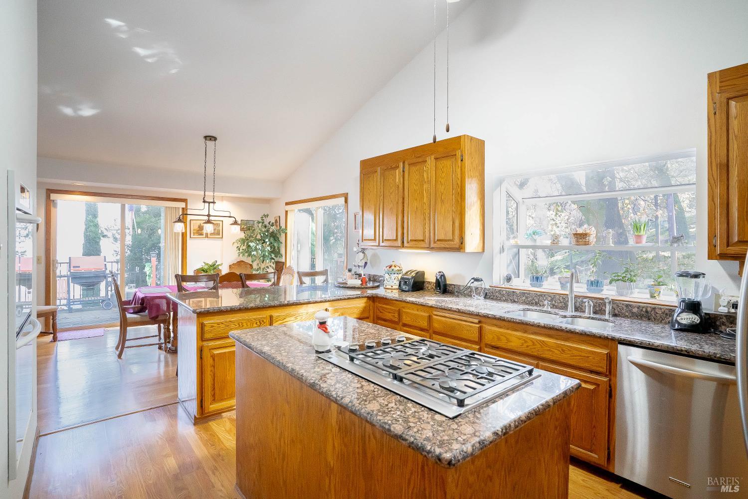 Detail Gallery Image 11 of 46 For Address Is Not Disclosed, Napa,  CA 94558 - 4 Beds | 3 Baths