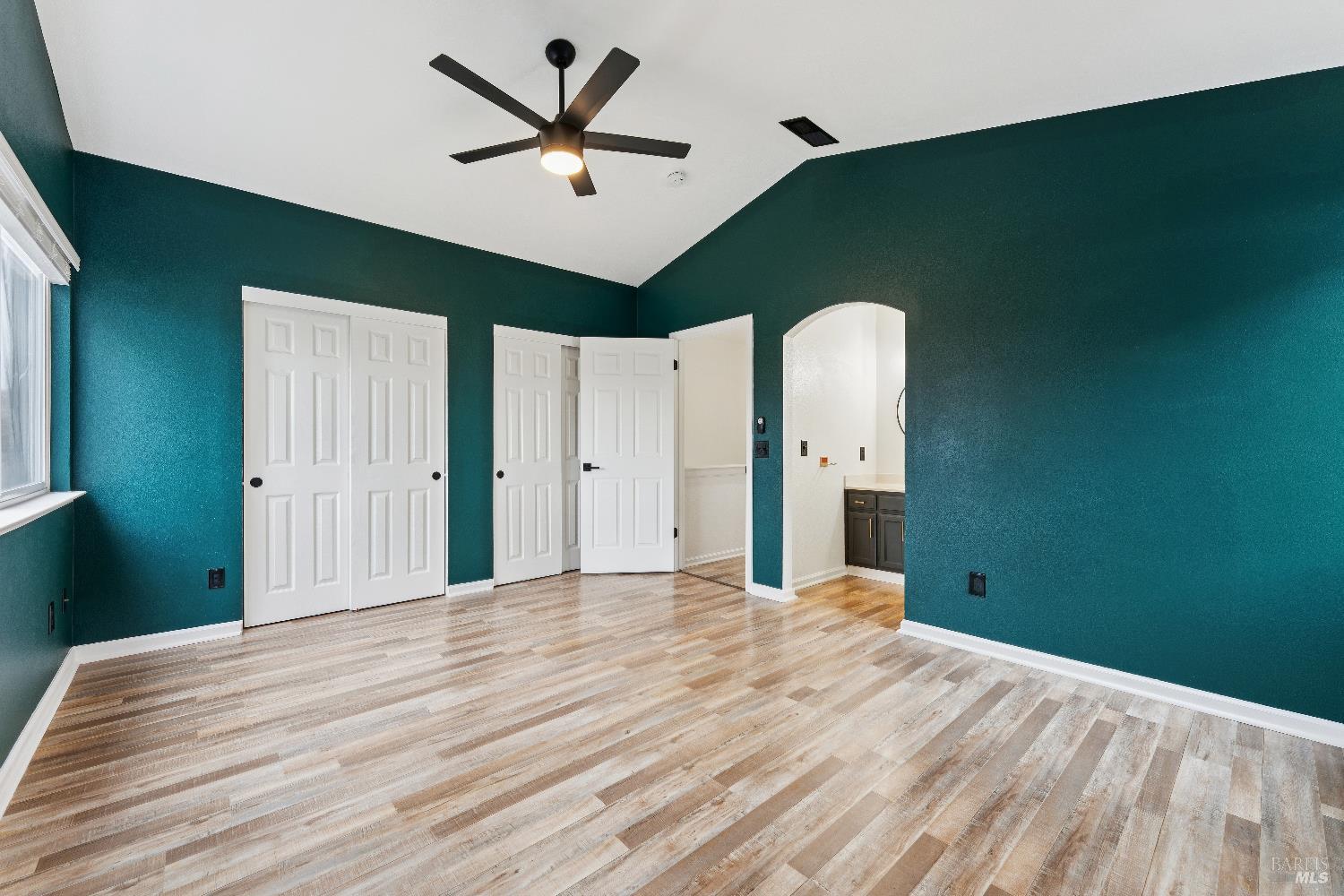 Detail Gallery Image 21 of 37 For 686 Santa Ana Cir, Santa Rosa,  CA 95404 - 3 Beds | 2/1 Baths