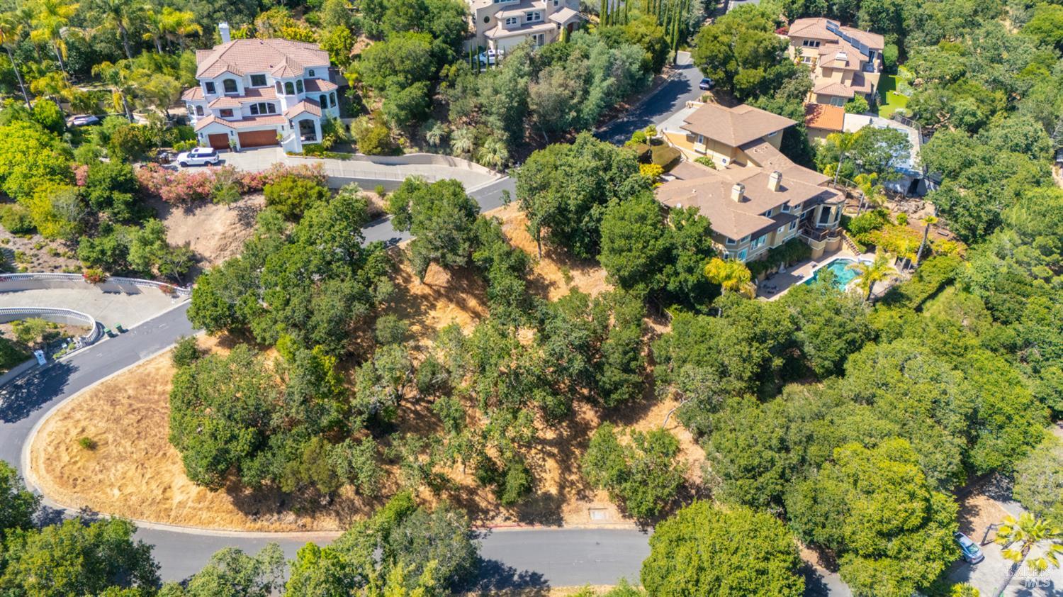 Detail Gallery Image 62 of 74 For 6 Leona Dr, San Rafael,  CA 94903 - 4 Beds | 3/1 Baths