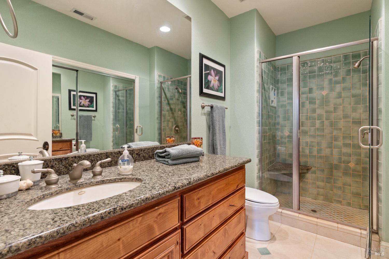 Detail Gallery Image 10 of 87 For 8664 Seigler Springs North Rd, Kelseyville,  CA 95451 - 5 Beds | 5/2 Baths