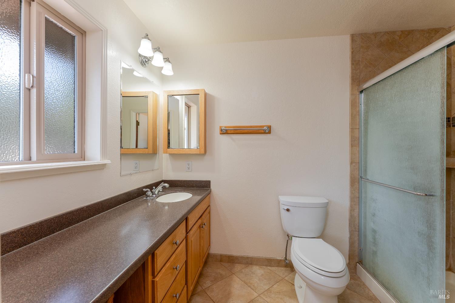 Detail Gallery Image 22 of 38 For 1338 Laurel Ave, Ukiah,  CA 95482 - 4 Beds | 2/1 Baths