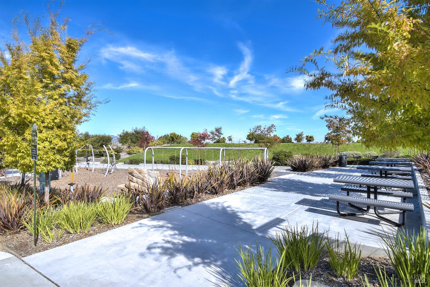 Detail Gallery Image 49 of 64 For 530 Jade St, Petaluma,  CA 94952 - 2 Beds | 2/1 Baths