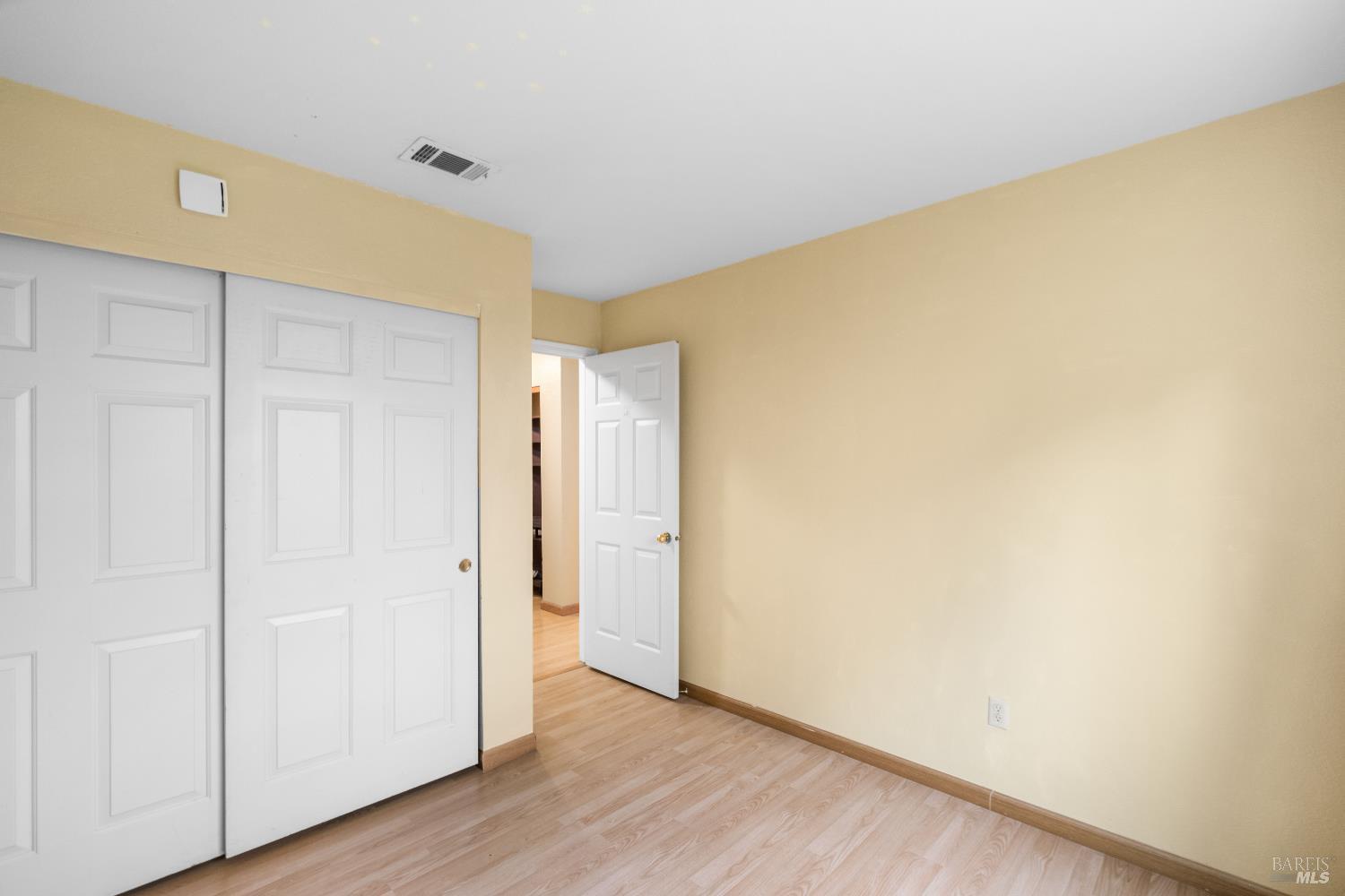 Detail Gallery Image 28 of 41 For 462 Eagle Ln, Vacaville,  CA 95687 - 3 Beds | 2 Baths