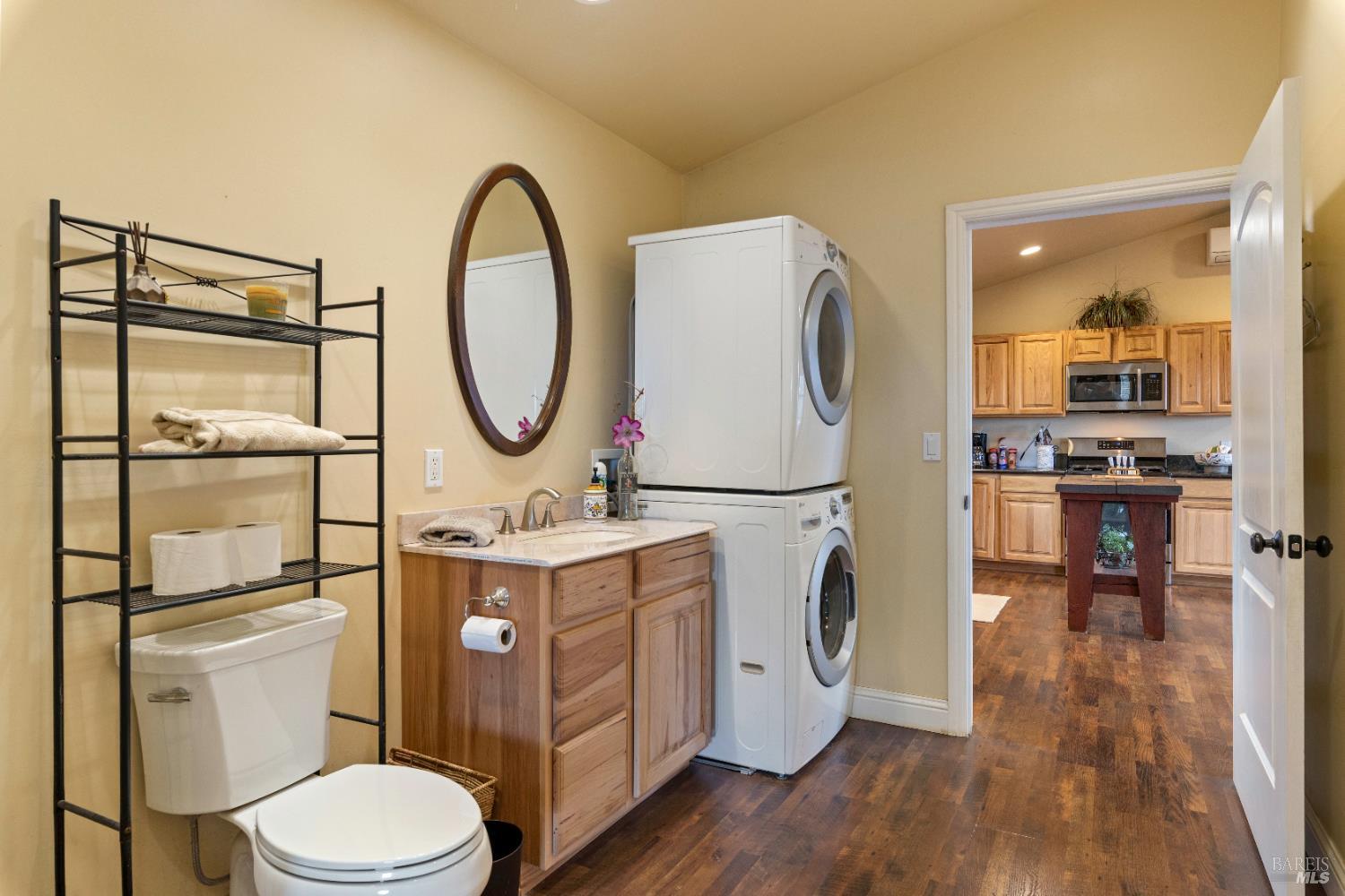 Detail Gallery Image 64 of 87 For 8664 Seigler Springs North Rd, Kelseyville,  CA 95451 - 5 Beds | 5/2 Baths