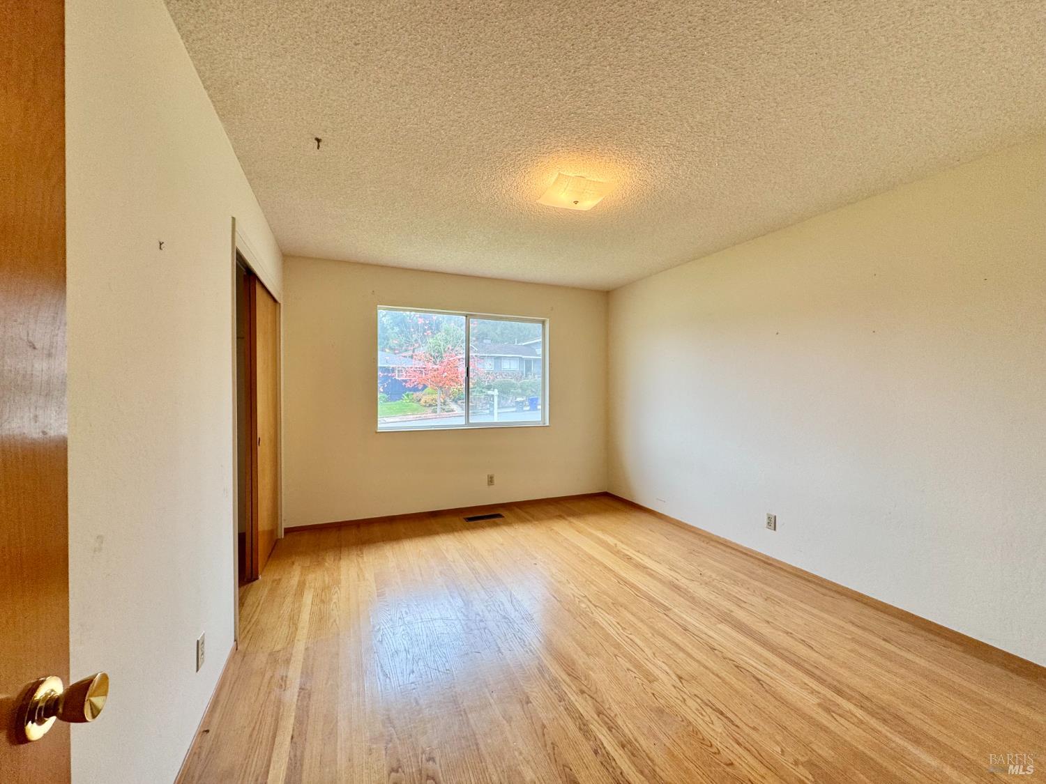 Detail Gallery Image 14 of 31 For 2760 Clifford St, Napa,  CA 94558 - 3 Beds | 2 Baths