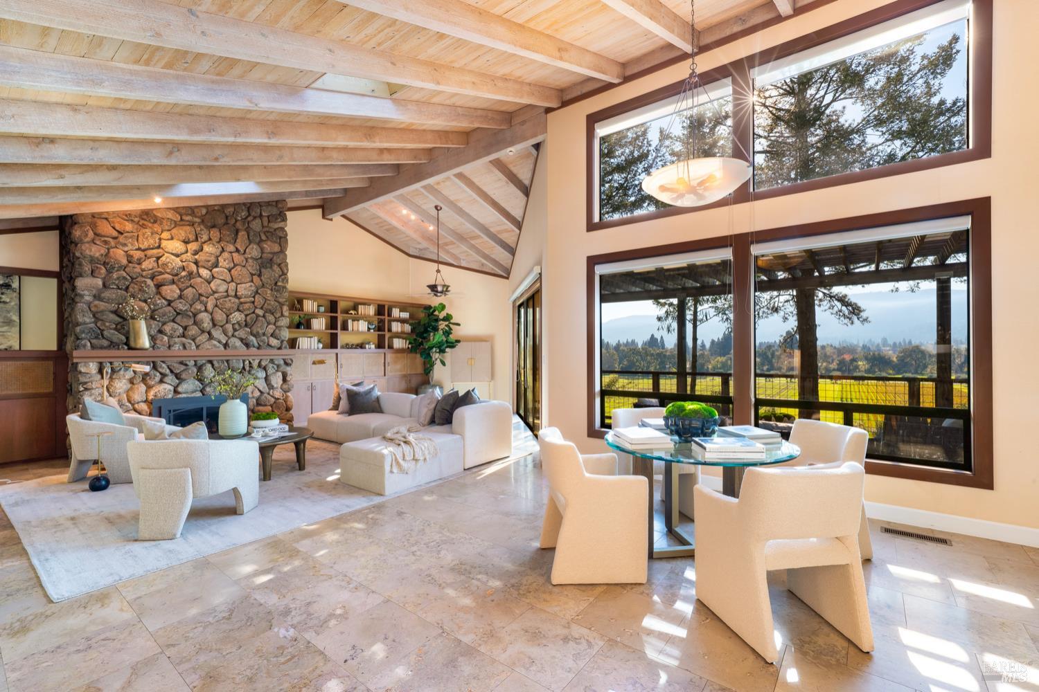 Detail Gallery Image 5 of 39 For 522 Meadowood Ln, Saint Helena,  CA 94574 - 2 Beds | 3 Baths