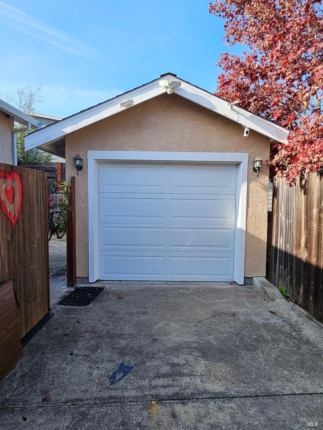 Detail Gallery Image 15 of 36 For 3030 Dohr St, Berkeley,  CA 94702 - 4 Beds | 2 Baths