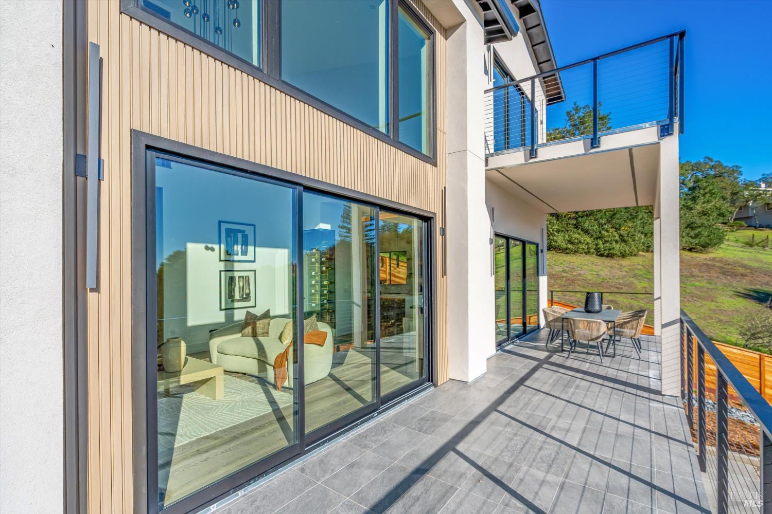 Detail Gallery Image 92 of 99 For 1580 Clear Ridge Dr, Healdsburg,  CA 95448 - 4 Beds | 4/1 Baths