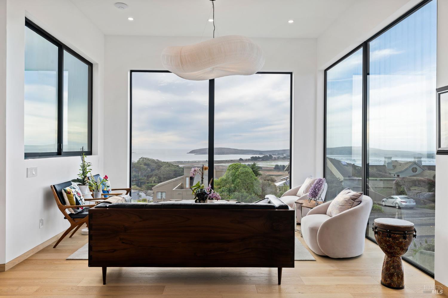 Detail Gallery Image 18 of 95 For 1536 Sea Way, Bodega Bay,  CA 94923 - 4 Beds | 4/1 Baths