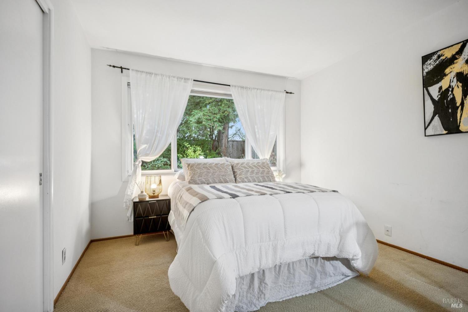 Detail Gallery Image 28 of 42 For 295 Stuyvesant Dr, San Anselmo,  CA 94960 - 4 Beds | 2/1 Baths