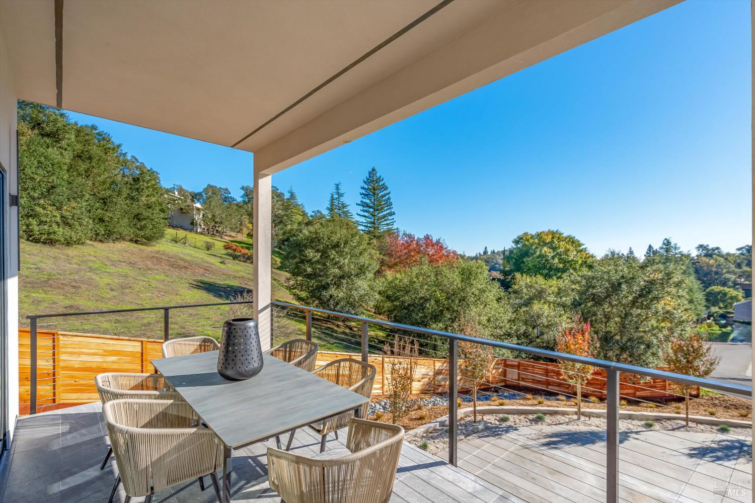 Detail Gallery Image 94 of 99 For 1580 Clear Ridge Dr, Healdsburg,  CA 95448 - 4 Beds | 4/1 Baths
