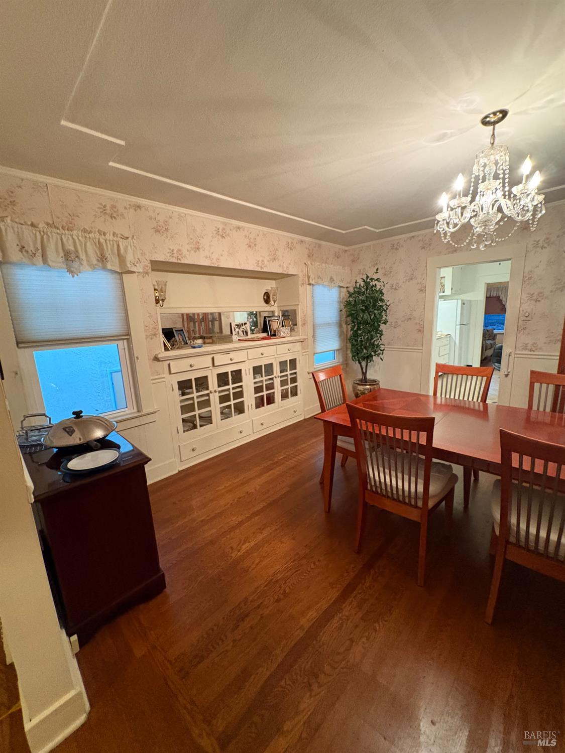 Detail Gallery Image 5 of 37 For 234 C St, San Rafael,  CA 94901 - – Beds | – Baths