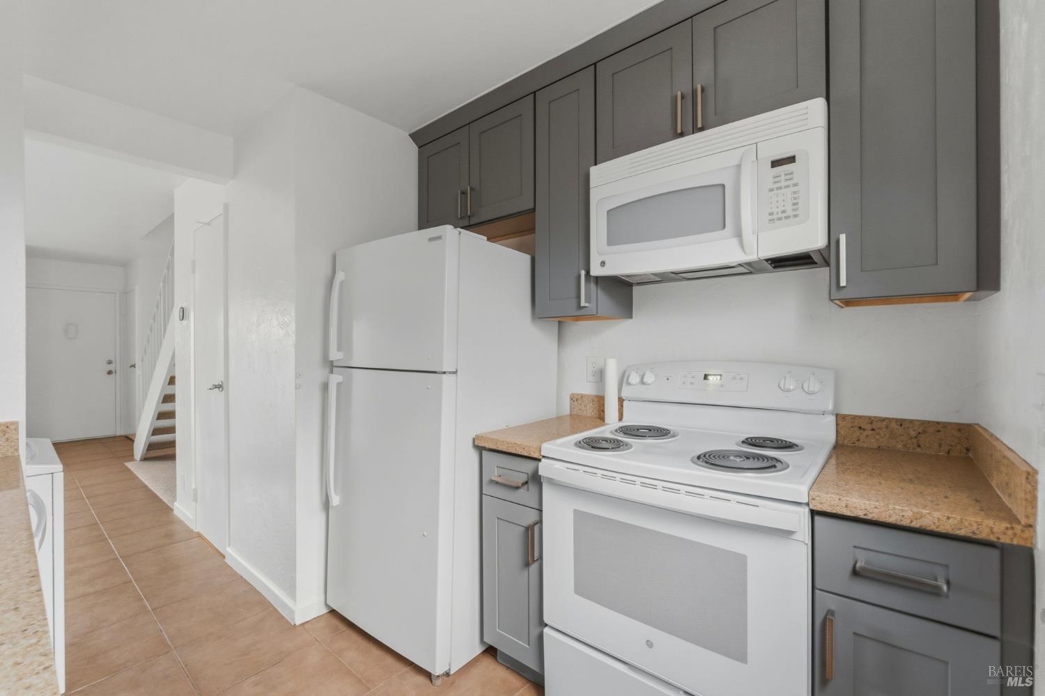 Detail Gallery Image 12 of 34 For 55 Villa Cir, Fairfield,  CA 94533 - 2 Beds | 1/1 Baths