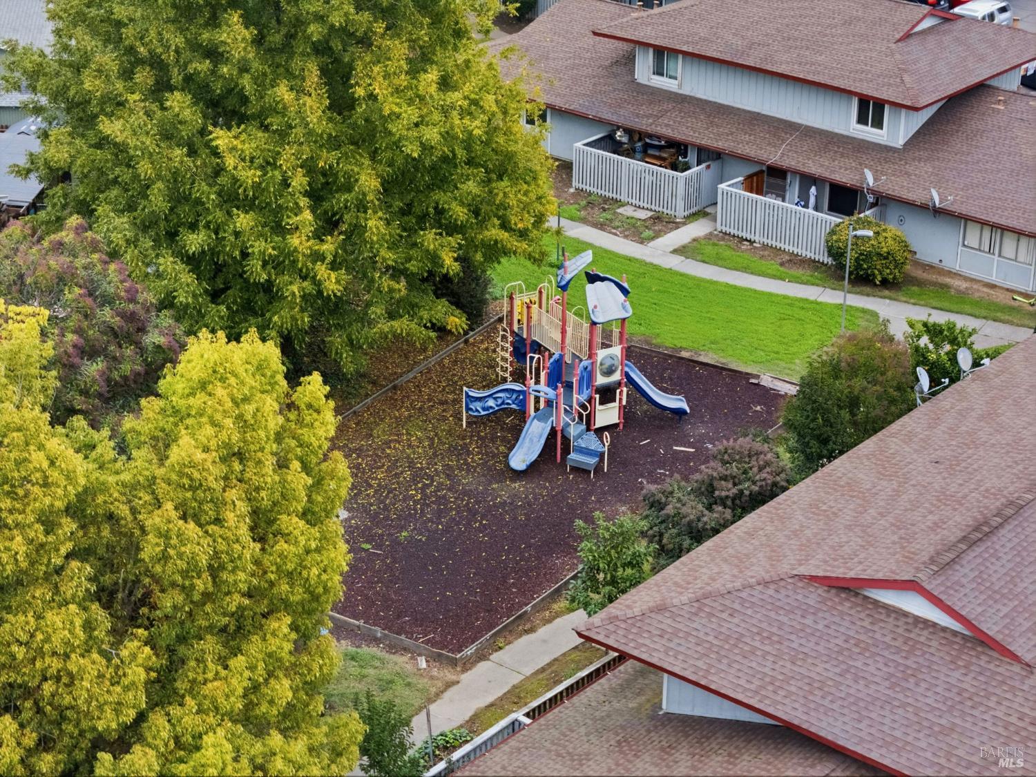 Detail Gallery Image 28 of 34 For 55 Villa Cir, Fairfield,  CA 94533 - 2 Beds | 1/1 Baths