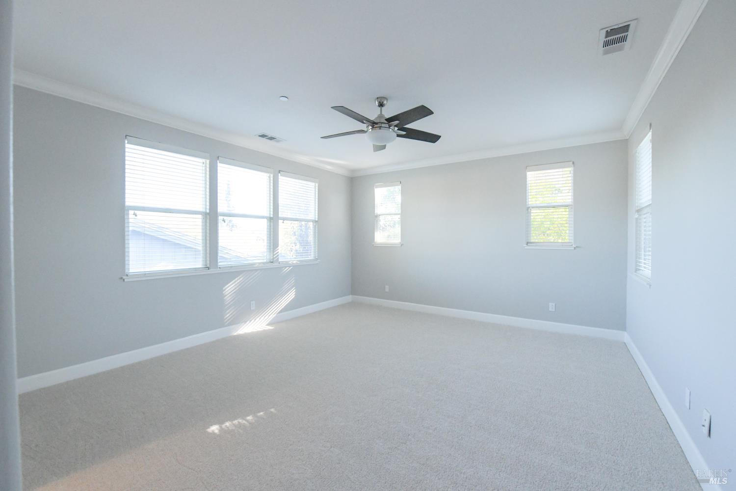 Detail Gallery Image 17 of 33 For 4048 Browns Valley Rd, Napa,  CA 94558 - 4 Beds | 3 Baths