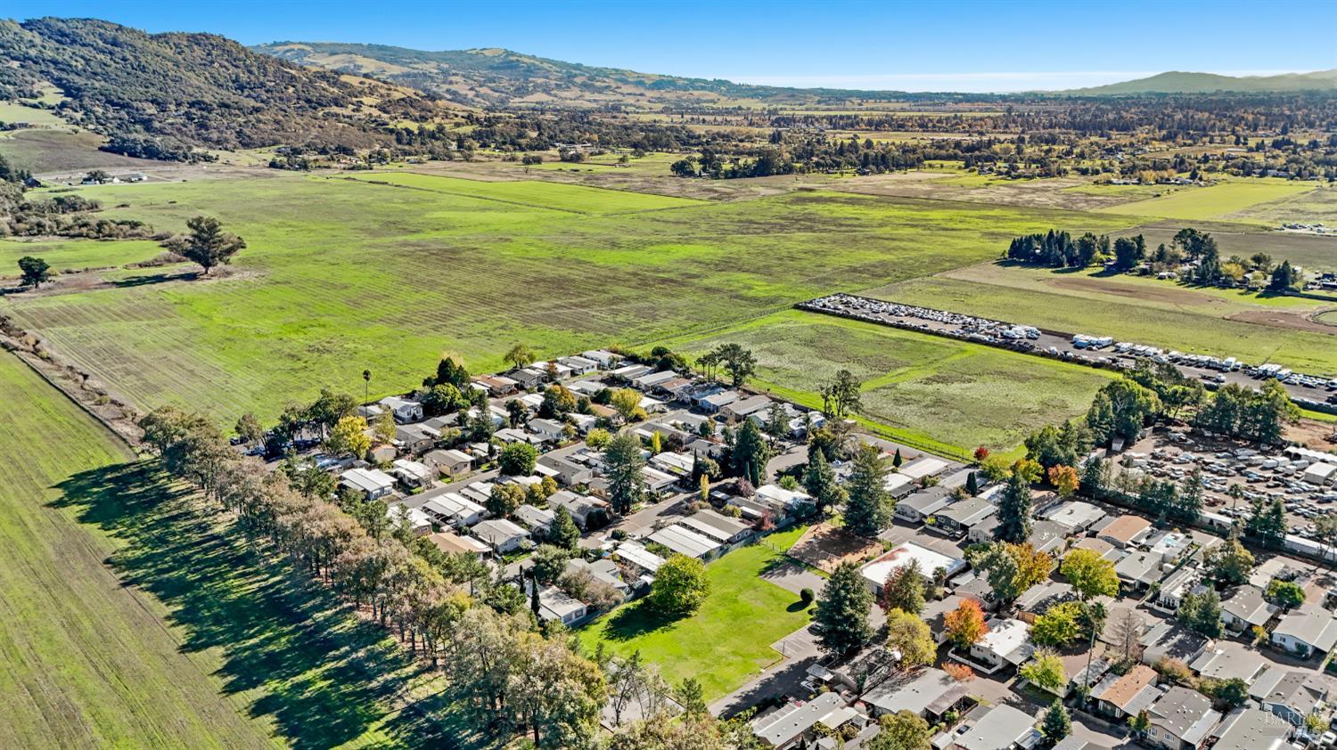 Detail Gallery Image 27 of 29 For 225 Magnolia Ave, Santa Rosa,  CA 95407 - 3 Beds | 2 Baths