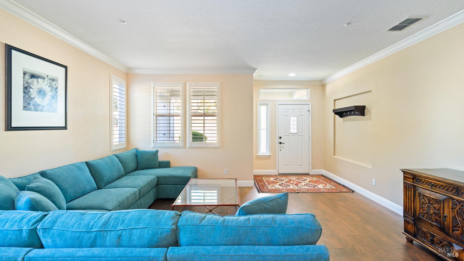 Detail Gallery Image 16 of 50 For 303 Clover Springs Dr, Cloverdale,  CA 95425 - 2 Beds | 2 Baths