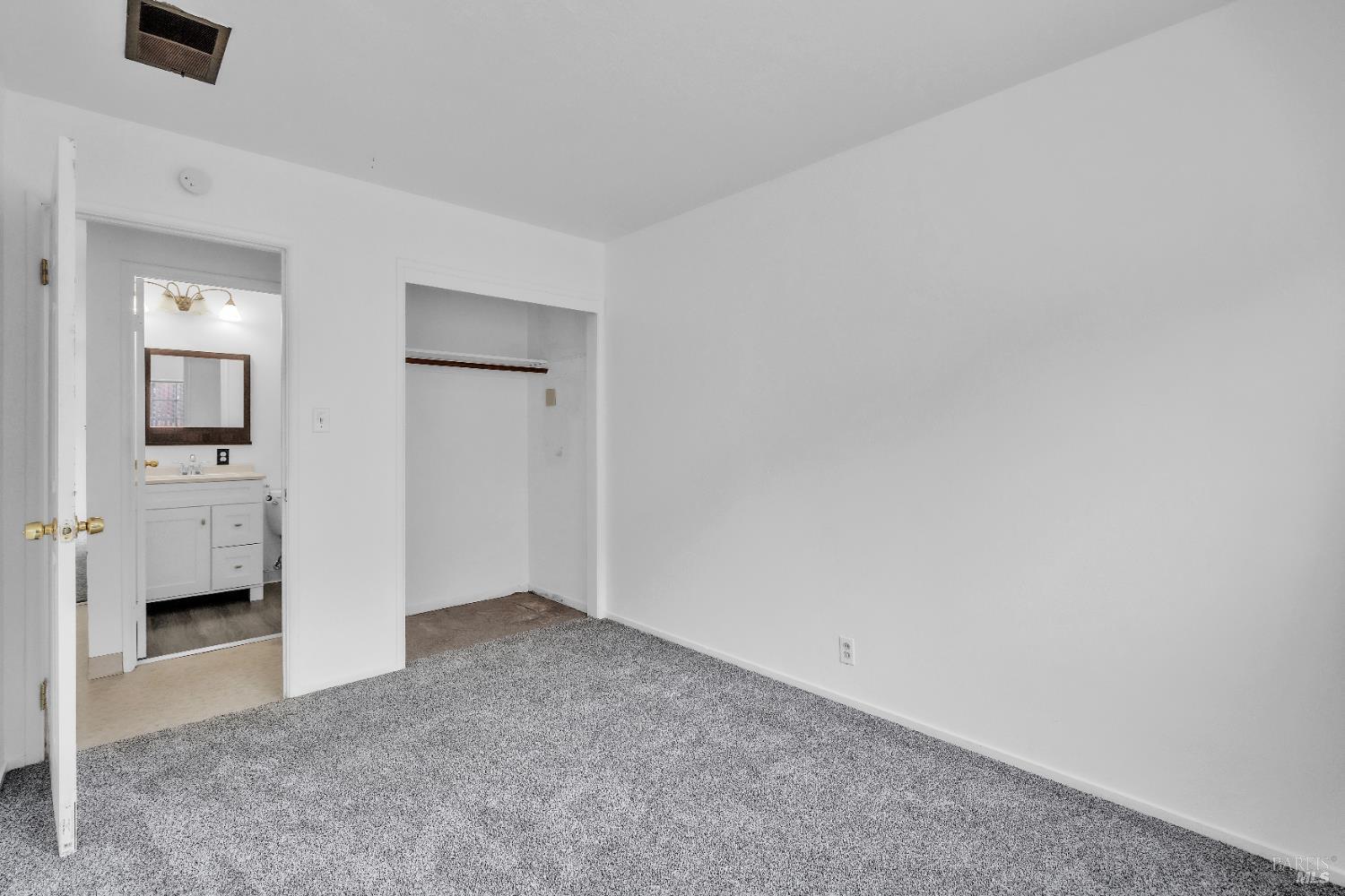 Detail Gallery Image 16 of 23 For 301 Markham Ave, Vacaville,  CA 95688 - 2 Beds | 1 Baths