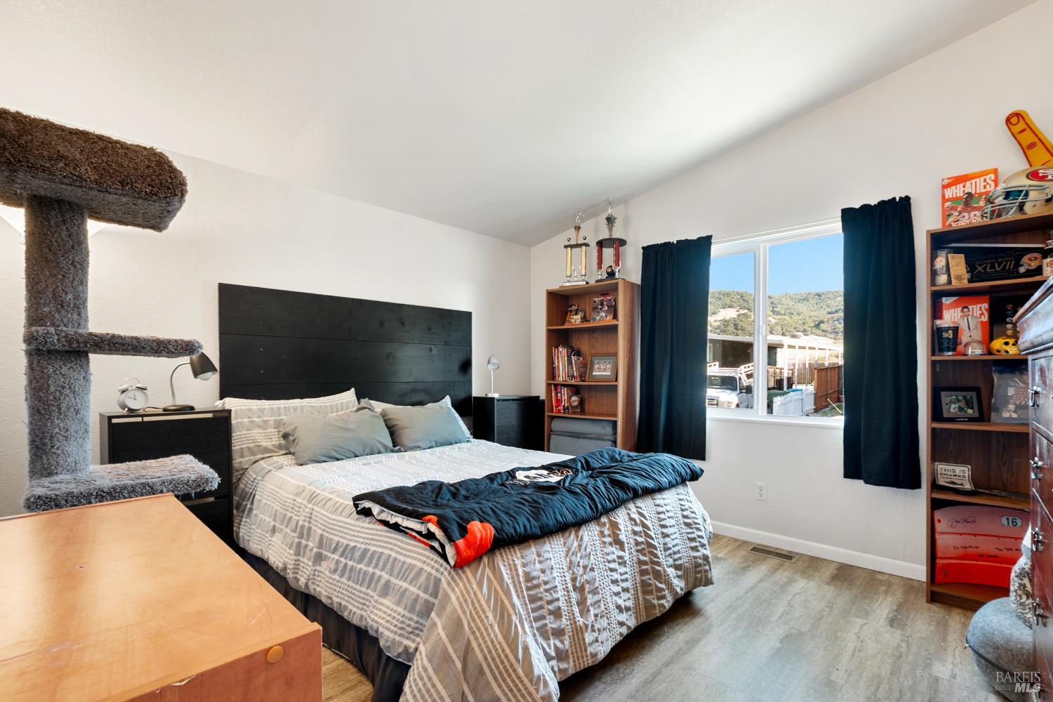 Detail Gallery Image 19 of 29 For 225 Magnolia Ave, Santa Rosa,  CA 95407 - 3 Beds | 2 Baths