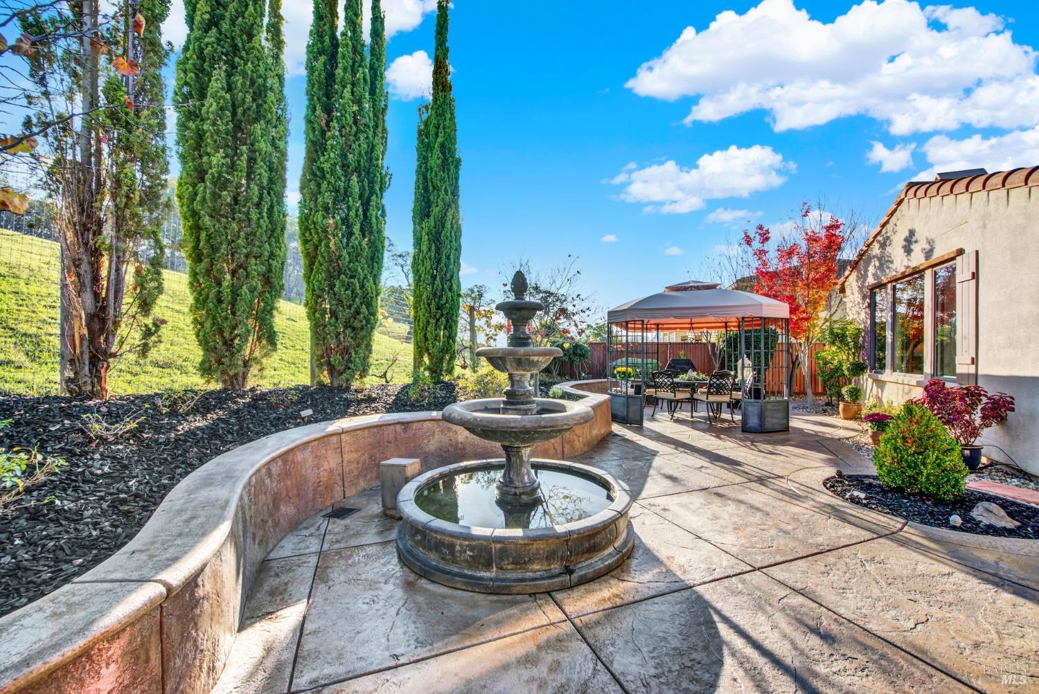 Detail Gallery Image 72 of 98 For 2965 Pebble Beach Cir, Fairfield,  CA 94534 - 4 Beds | 2/1 Baths