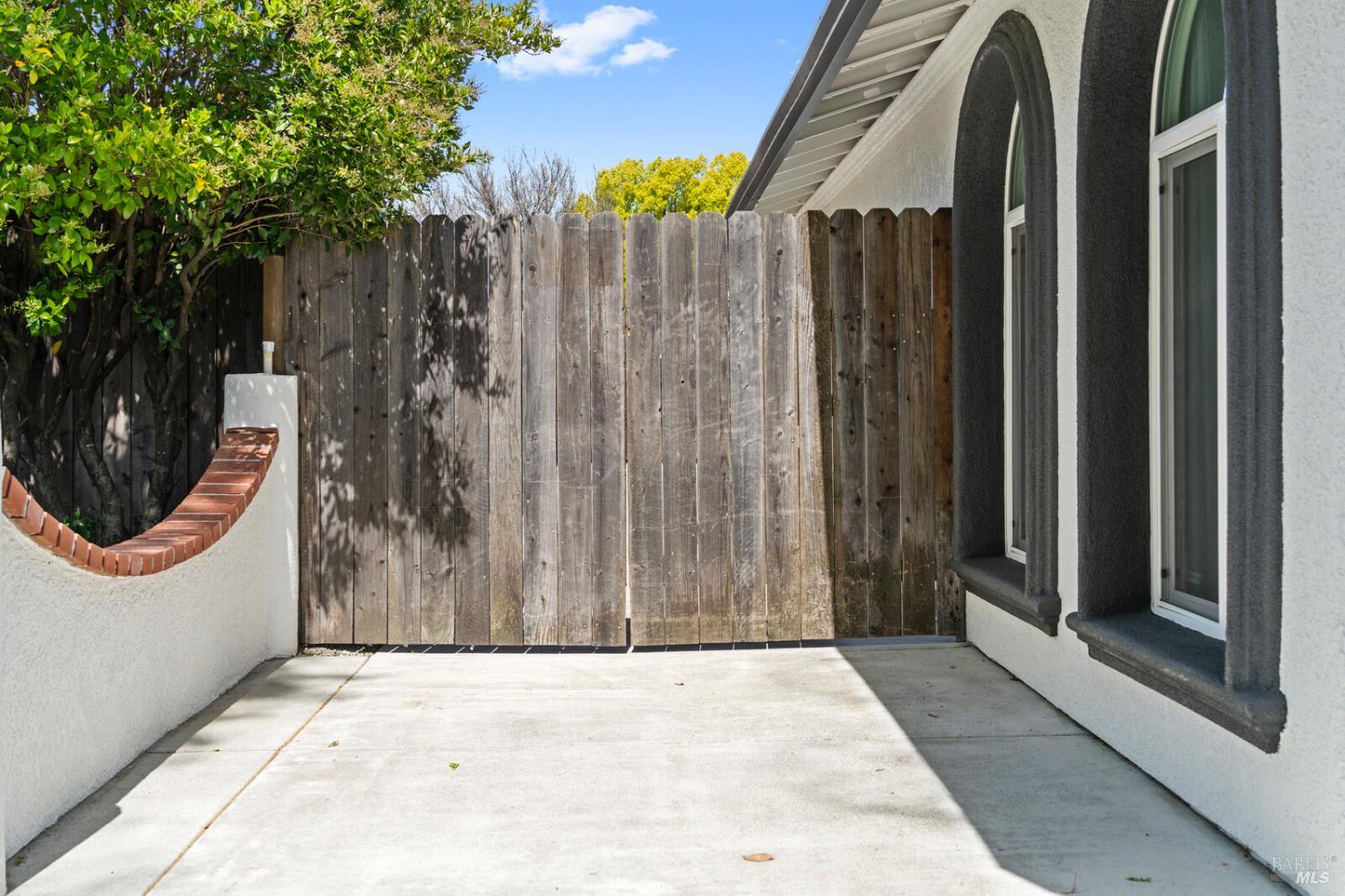 Detail Gallery Image 63 of 71 For 1649 California Dr, Vacaville,  CA 95687 - 5 Beds | 2/1 Baths