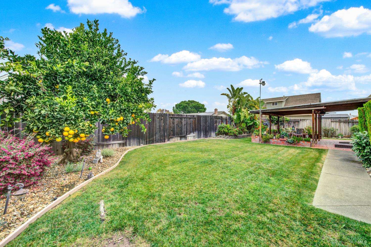 Detail Gallery Image 71 of 78 For 221 Livingston Ave, Vacaville,  CA 95687 - 3 Beds | 2 Baths