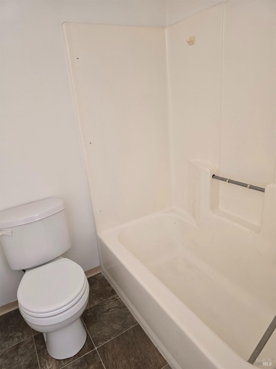 Detail Gallery Image 9 of 28 For 2738 Sonoma St, Napa,  CA 94558 - – Beds | – Baths