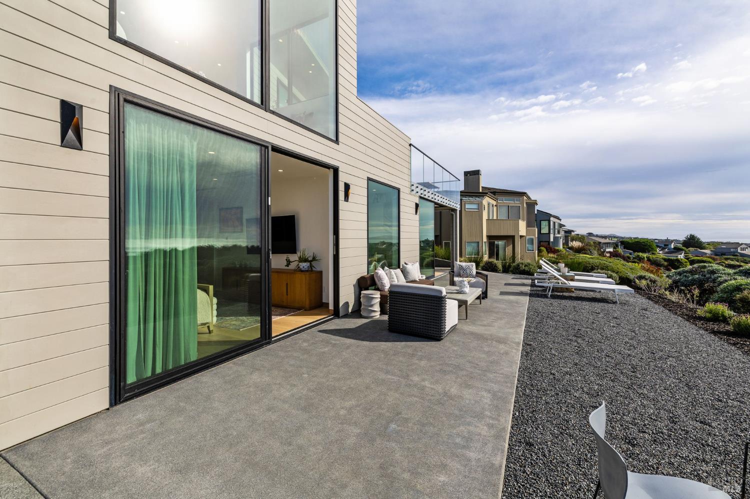 Detail Gallery Image 11 of 95 For 1536 Sea Way, Bodega Bay,  CA 94923 - 4 Beds | 4/1 Baths