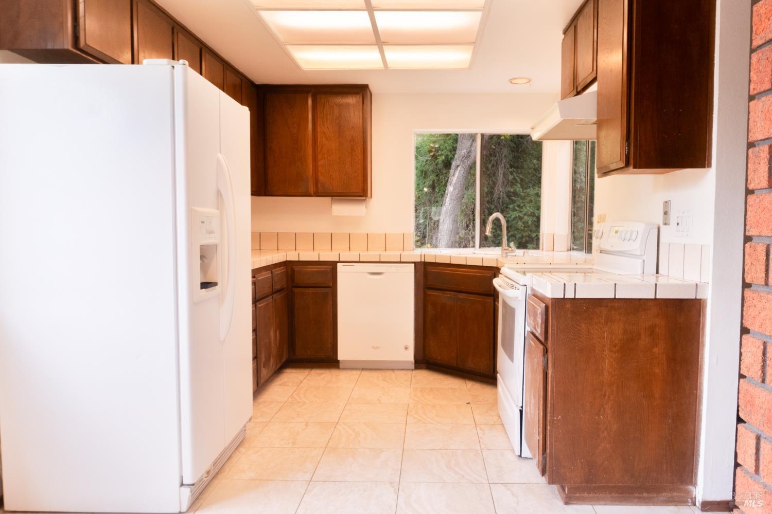 Detail Gallery Image 15 of 48 For 1337 Shea Ter, Vallejo,  CA 94591 - 3 Beds | 2 Baths