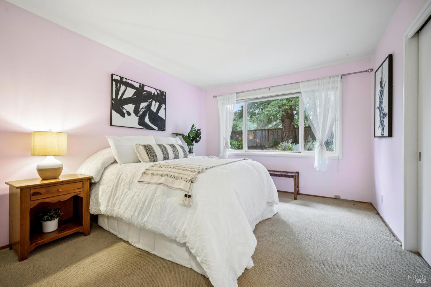 Detail Gallery Image 26 of 42 For 295 Stuyvesant Dr, San Anselmo,  CA 94960 - 4 Beds | 2/1 Baths