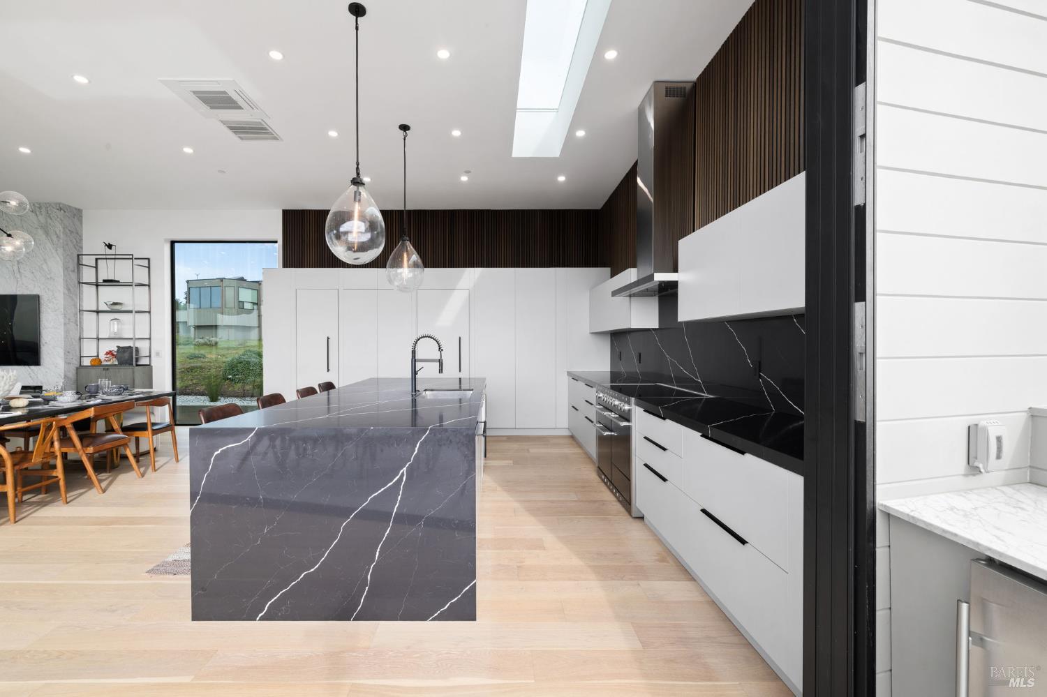 Detail Gallery Image 28 of 95 For 1536 Sea Way, Bodega Bay,  CA 94923 - 4 Beds | 4/1 Baths