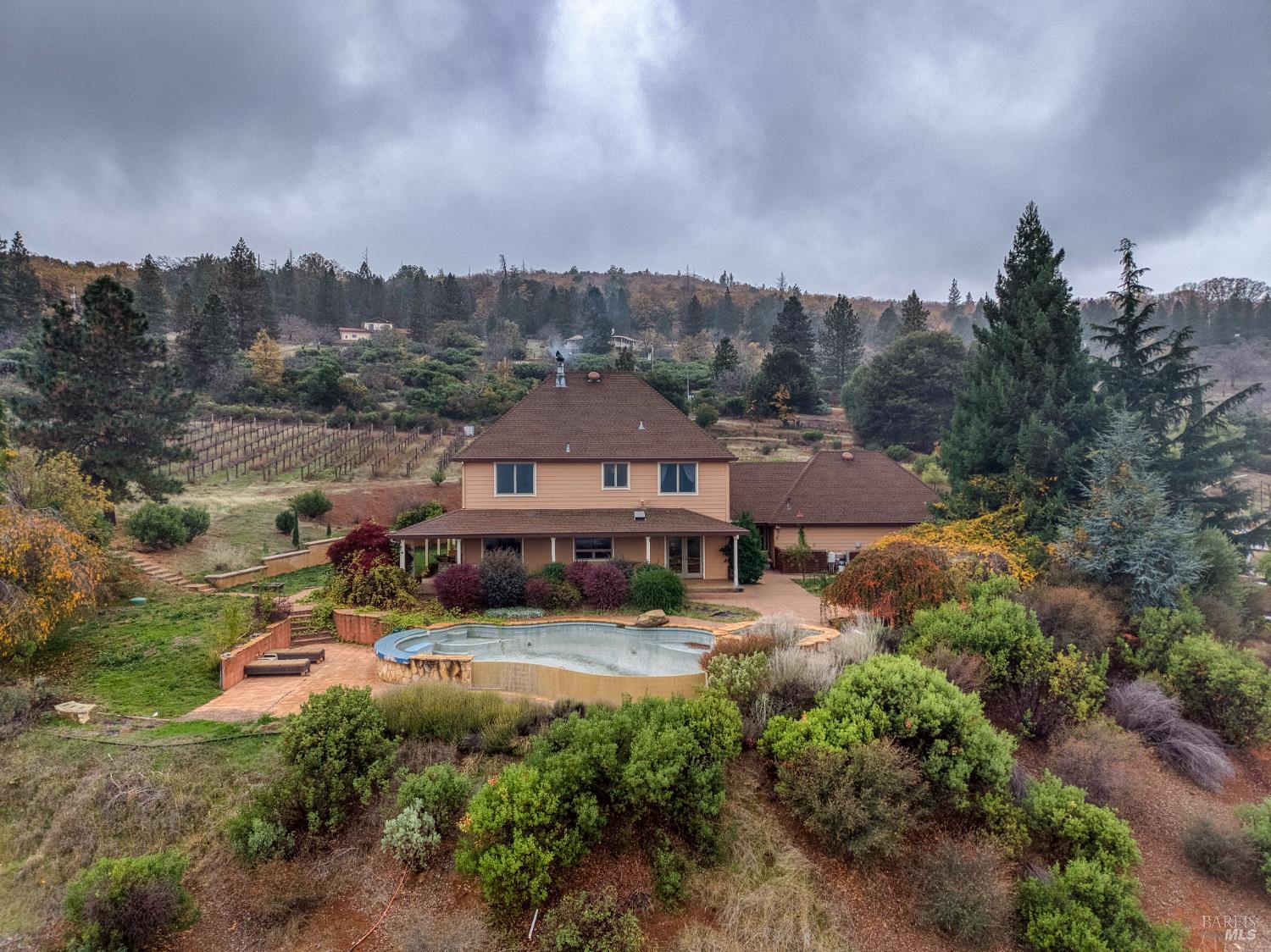 Detail Gallery Image 31 of 87 For 8664 Seigler Springs North Rd, Kelseyville,  CA 95451 - 5 Beds | 5/2 Baths