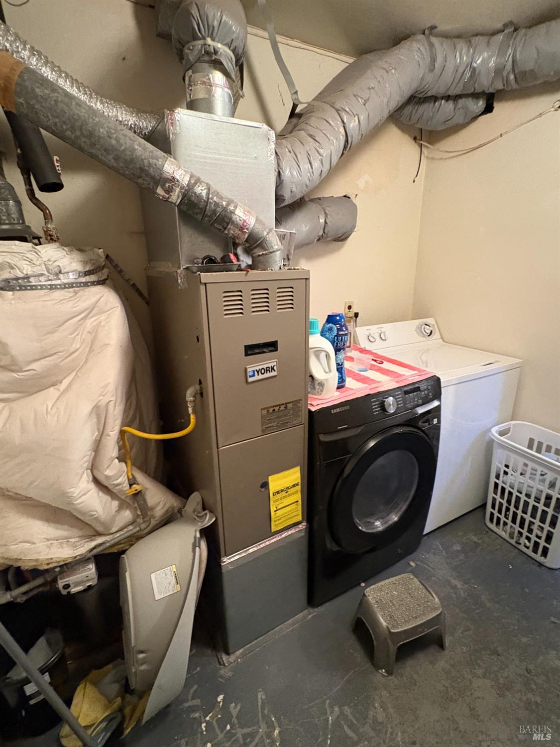 Detail Gallery Image 33 of 37 For 234 C St, San Rafael,  CA 94901 - – Beds | – Baths