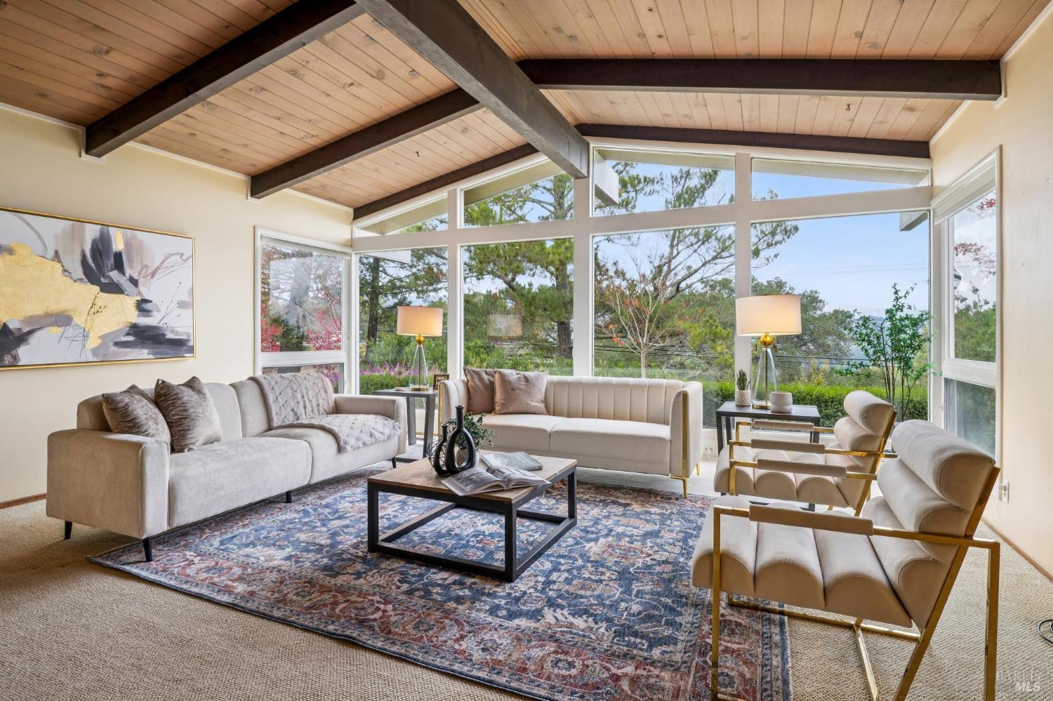 Detail Gallery Image 5 of 42 For 295 Stuyvesant Dr, San Anselmo,  CA 94960 - 4 Beds | 2/1 Baths