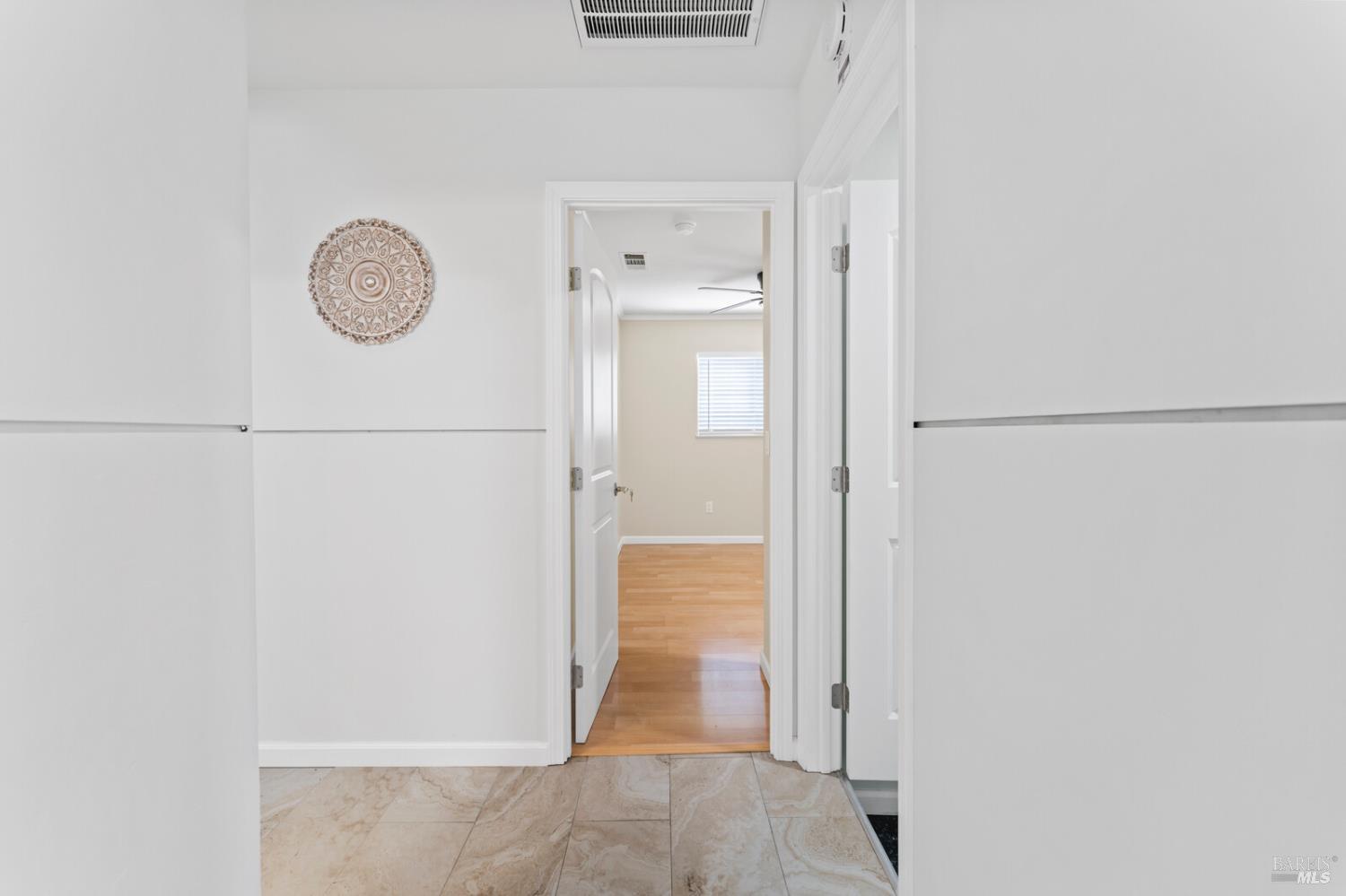 Detail Gallery Image 27 of 71 For 1649 California Dr, Vacaville,  CA 95687 - 5 Beds | 2/1 Baths