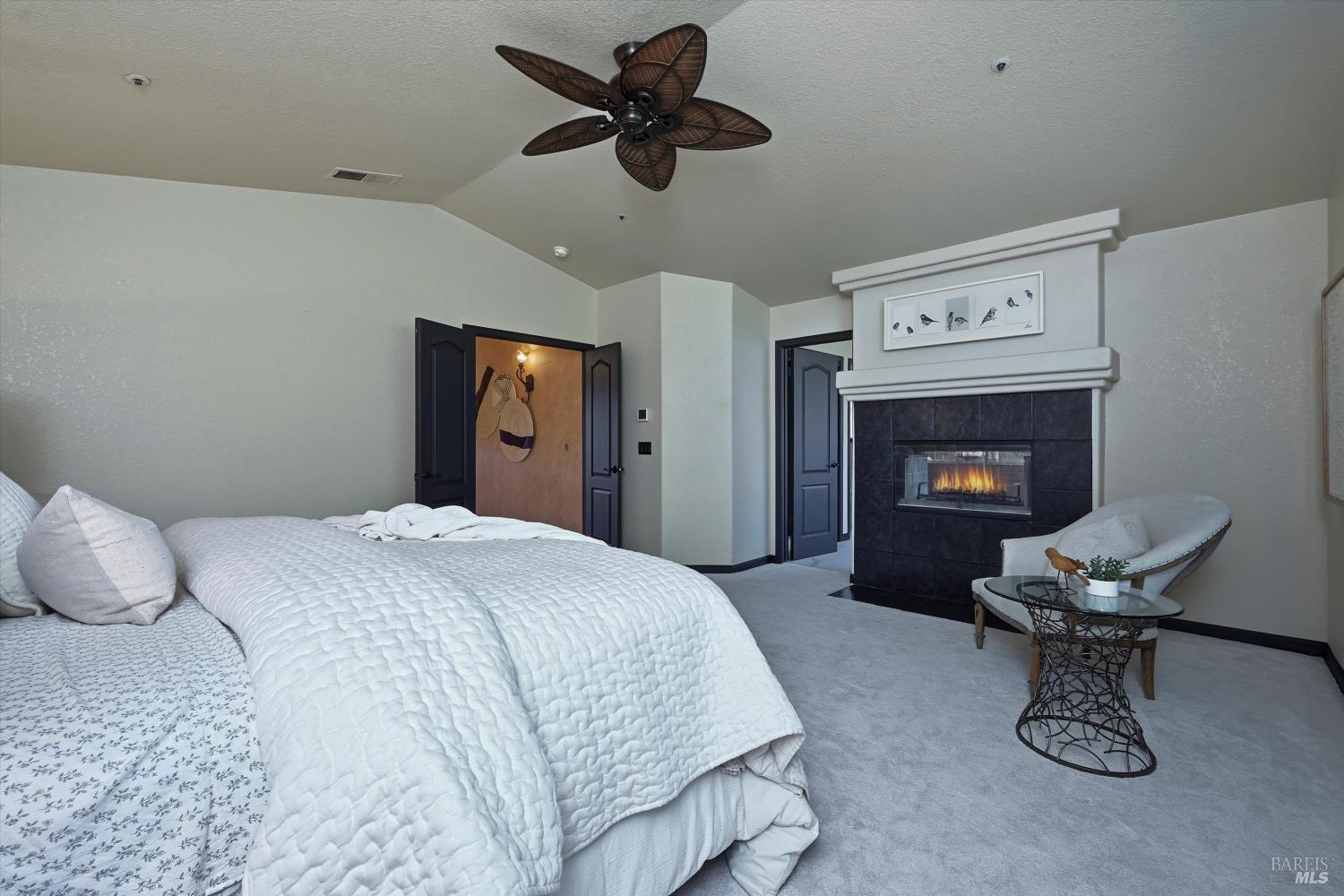 Detail Gallery Image 37 of 53 For 28 S Newport Dr, Napa,  CA 94559 - 5 Beds | 3 Baths