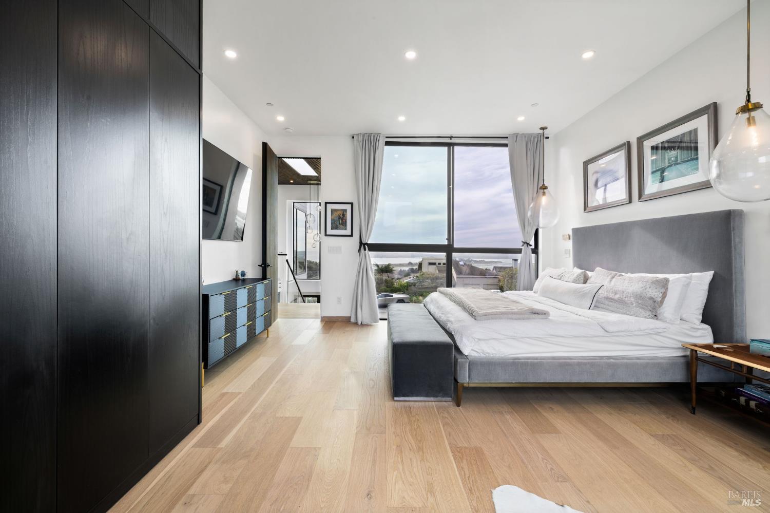 Detail Gallery Image 34 of 95 For 1536 Sea Way, Bodega Bay,  CA 94923 - 4 Beds | 4/1 Baths