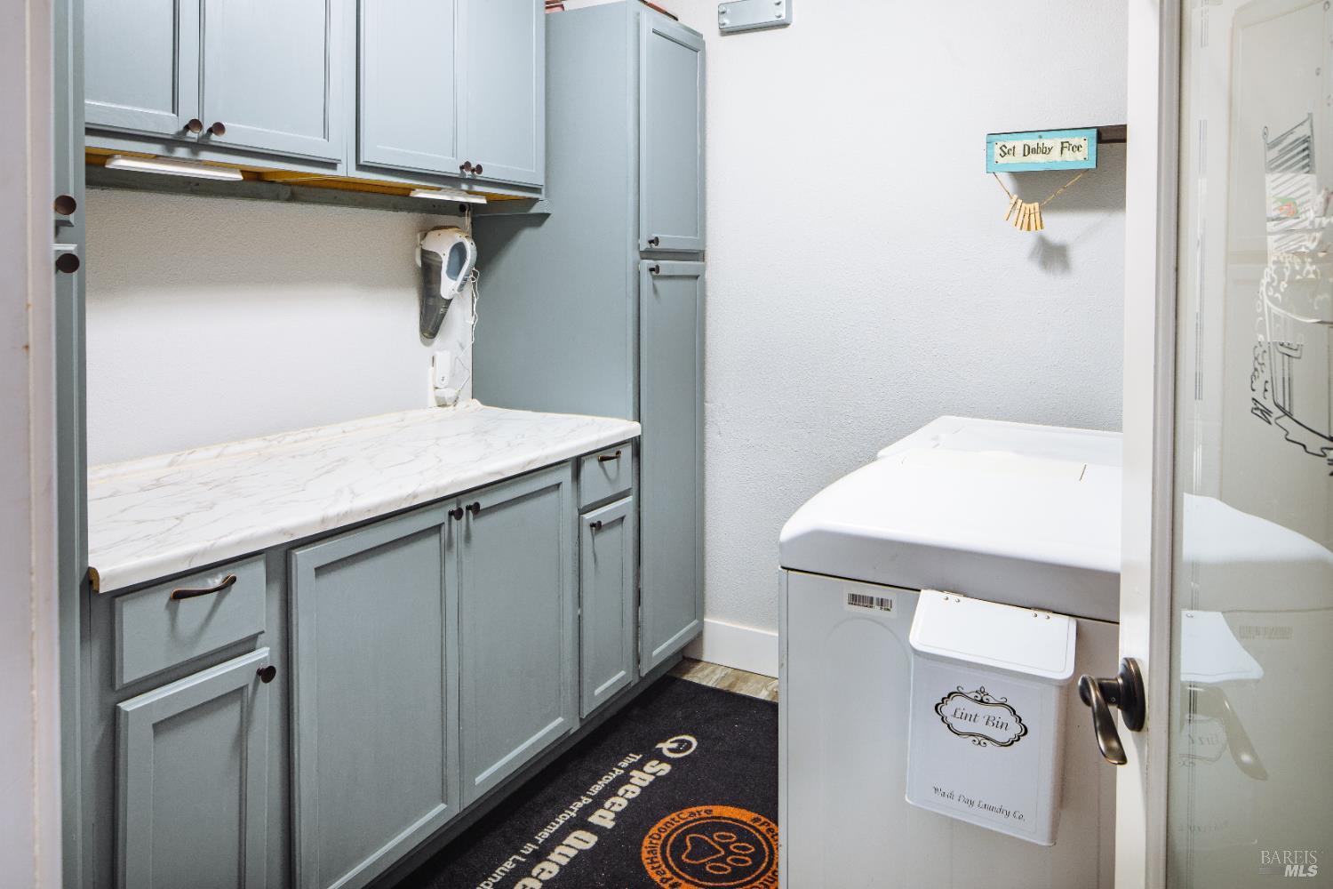 Detail Gallery Image 21 of 53 For 236 Belfiore Ln, Windsor,  CA 95492 - 4 Beds | 3 Baths