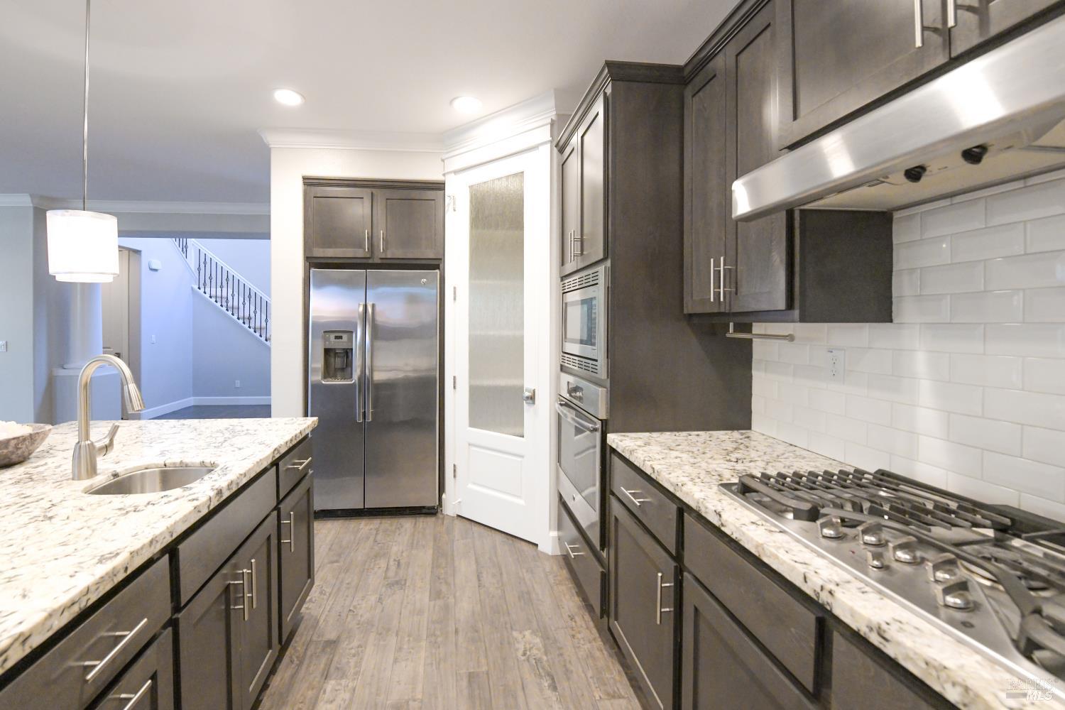 Detail Gallery Image 9 of 33 For 4048 Browns Valley Rd, Napa,  CA 94558 - 4 Beds | 3 Baths