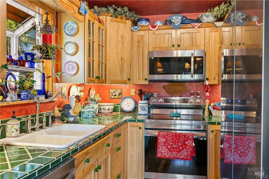 Detail Gallery Image 17 of 51 For 3062 Riviera Heights Dr, Kelseyville,  CA 95451 - 3 Beds | 2 Baths