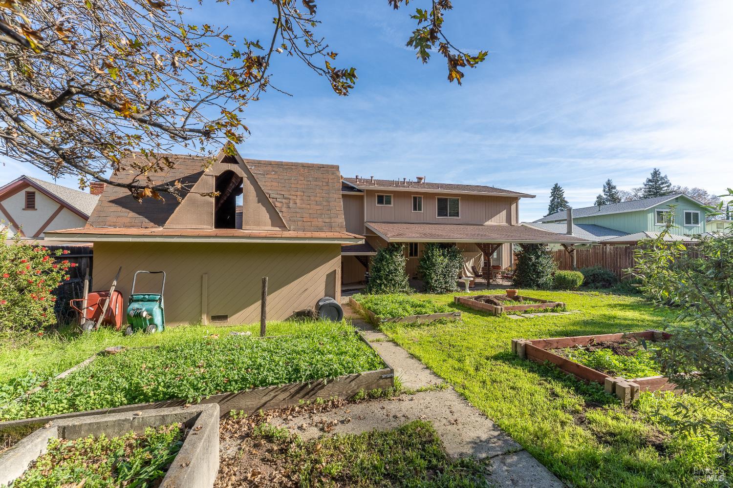 Detail Gallery Image 26 of 38 For 1338 Laurel Ave, Ukiah,  CA 95482 - 4 Beds | 2/1 Baths