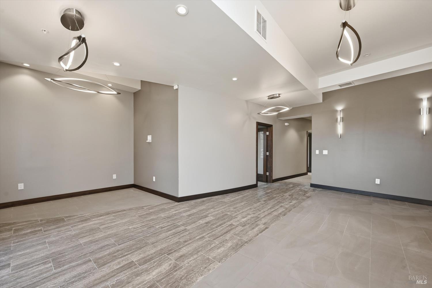 Detail Gallery Image 25 of 43 For 1050 Adams St, Saint Helena,  CA 94574 - – Beds | – Baths