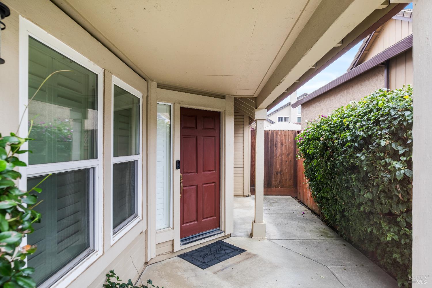 Detail Gallery Image 14 of 41 For 462 Eagle Ln, Vacaville,  CA 95687 - 3 Beds | 2 Baths