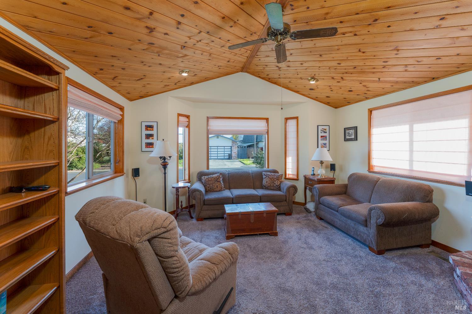 Detail Gallery Image 7 of 38 For 1338 Laurel Ave, Ukiah,  CA 95482 - 4 Beds | 2/1 Baths