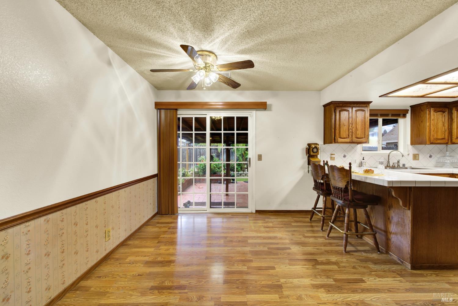 Detail Gallery Image 26 of 78 For 221 Livingston Ave, Vacaville,  CA 95687 - 3 Beds | 2 Baths