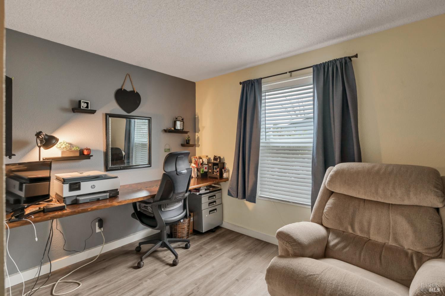 Detail Gallery Image 22 of 32 For 90 Vista Cir, Sonoma,  CA 95476 - 3 Beds | 2 Baths