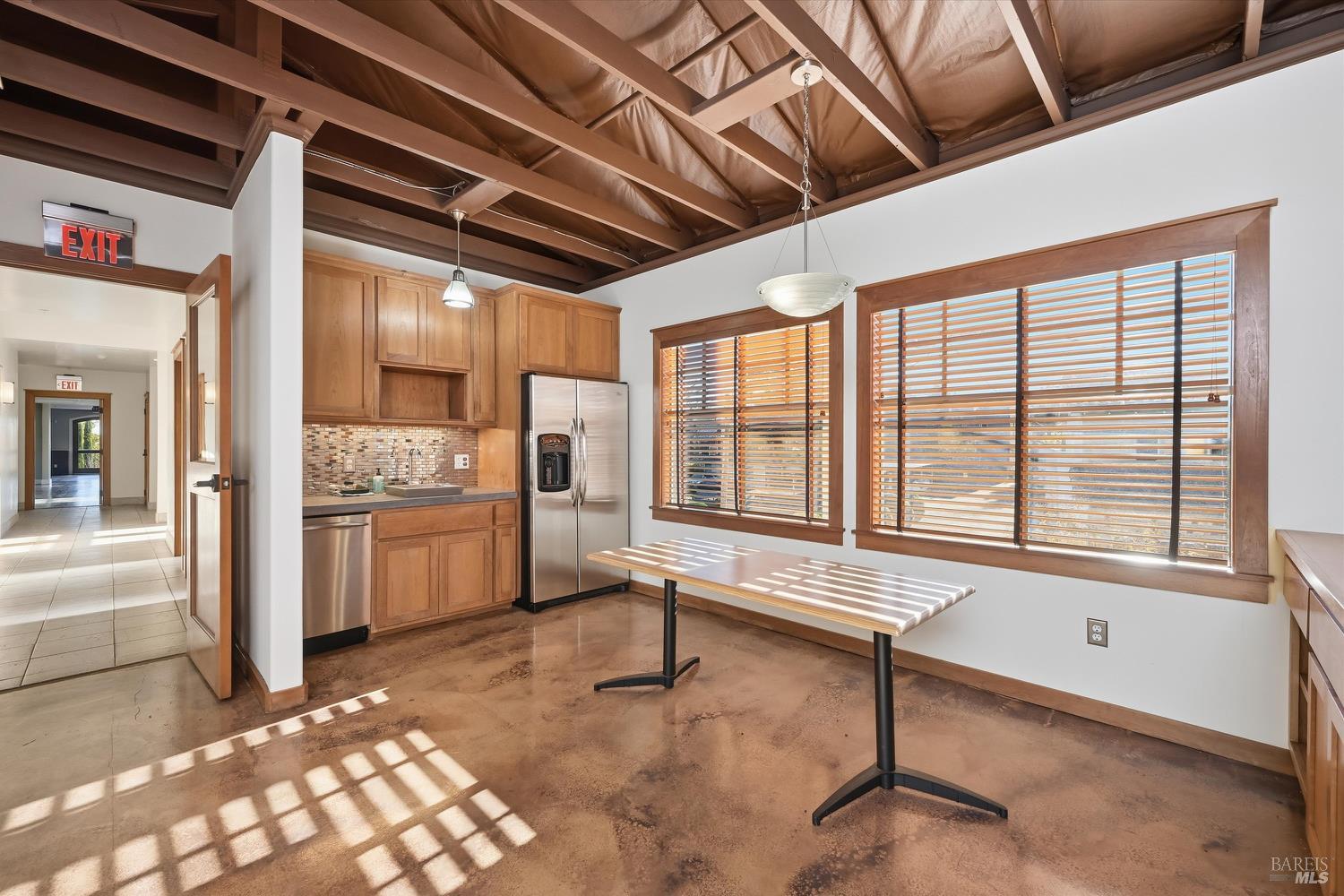 Detail Gallery Image 19 of 43 For 1050 Adams St, Saint Helena,  CA 94574 - – Beds | – Baths